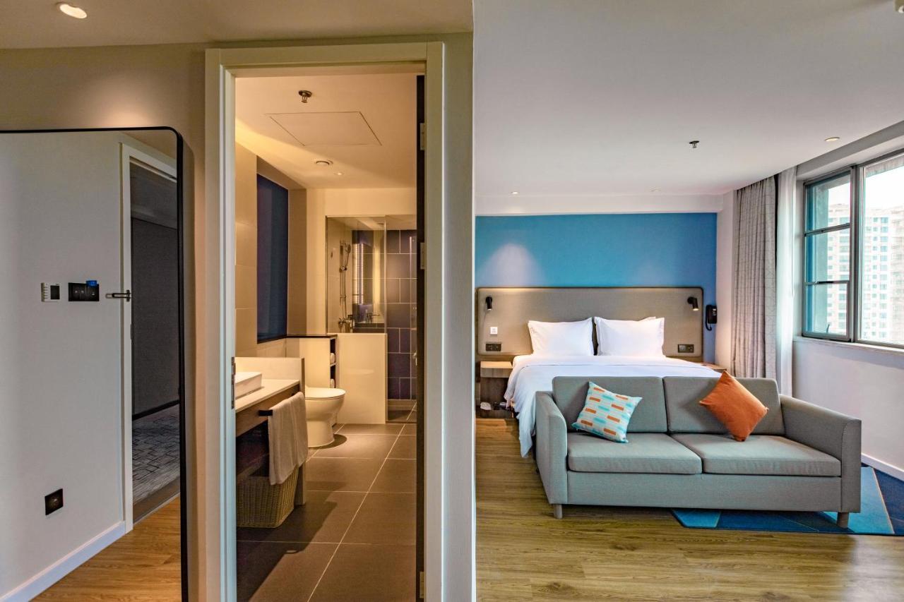 Holiday Inn Express Shantou City Center By Ihg Екстер'єр фото