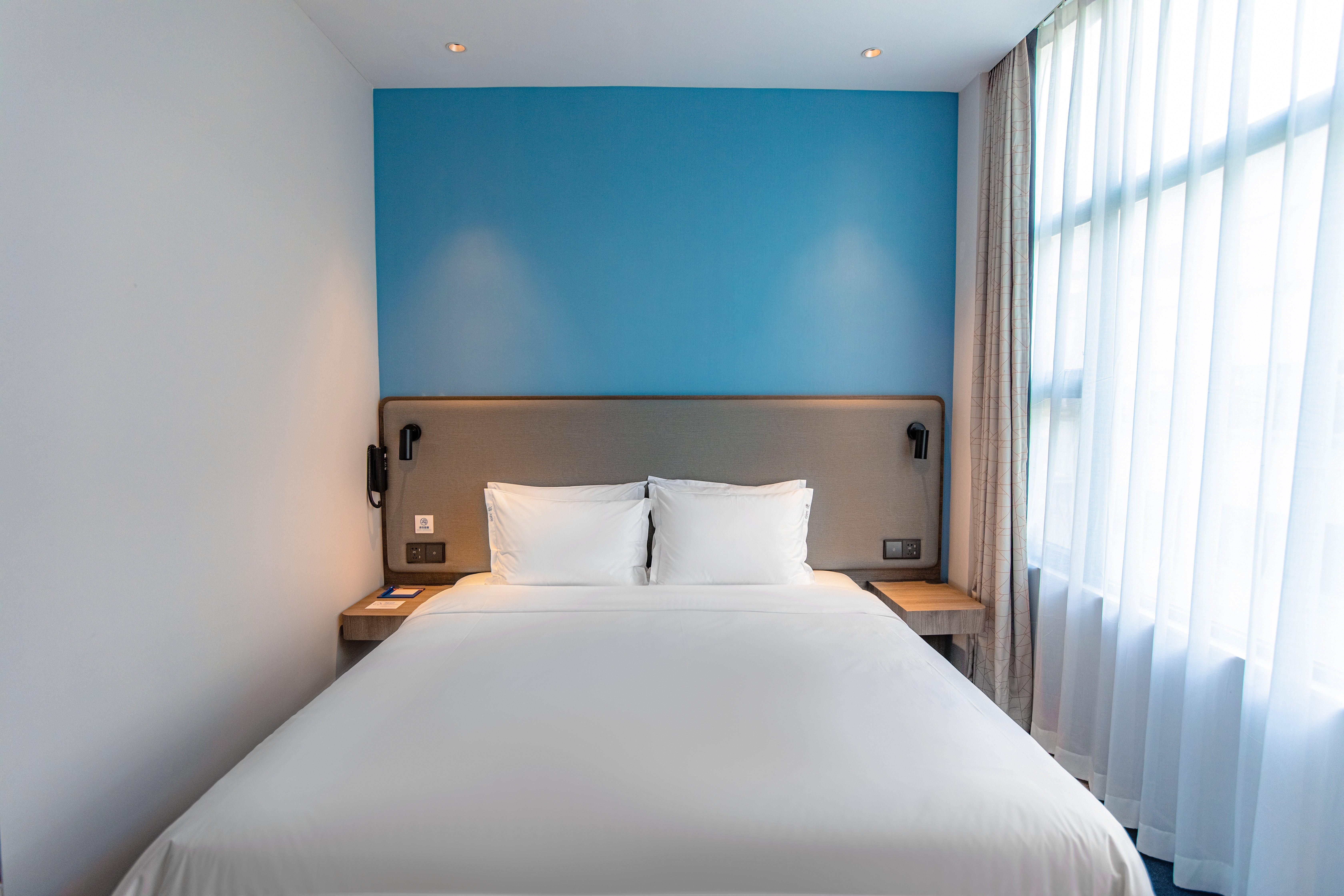 Holiday Inn Express Shantou City Center By Ihg Екстер'єр фото